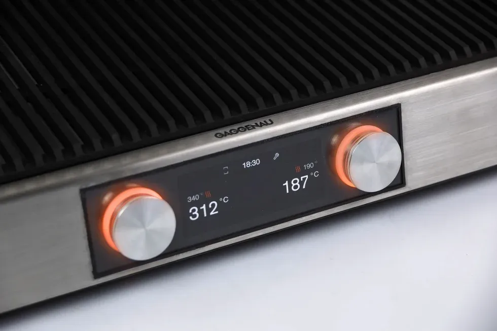 close-up of dials on tabletop grill